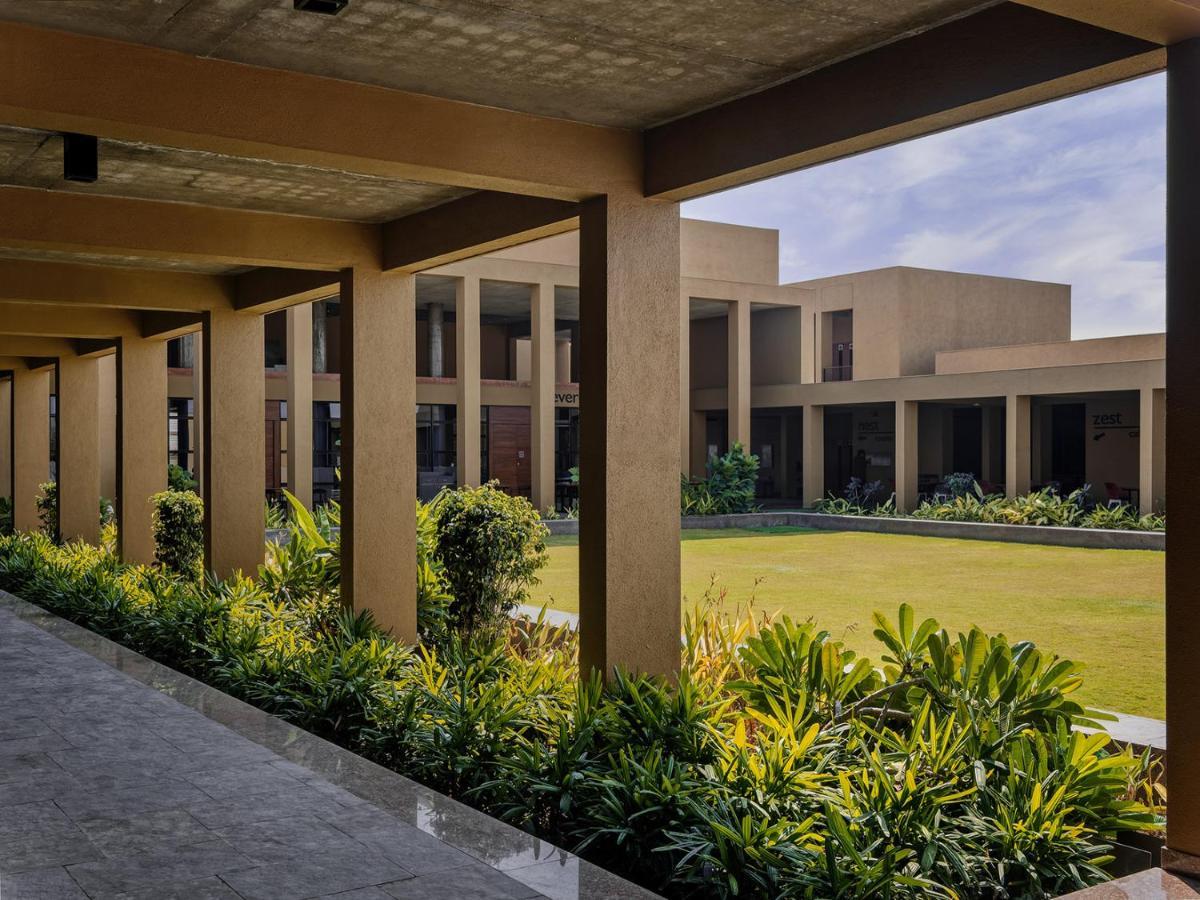 Sangamner Hotel Mayur Express מראה חיצוני תמונה